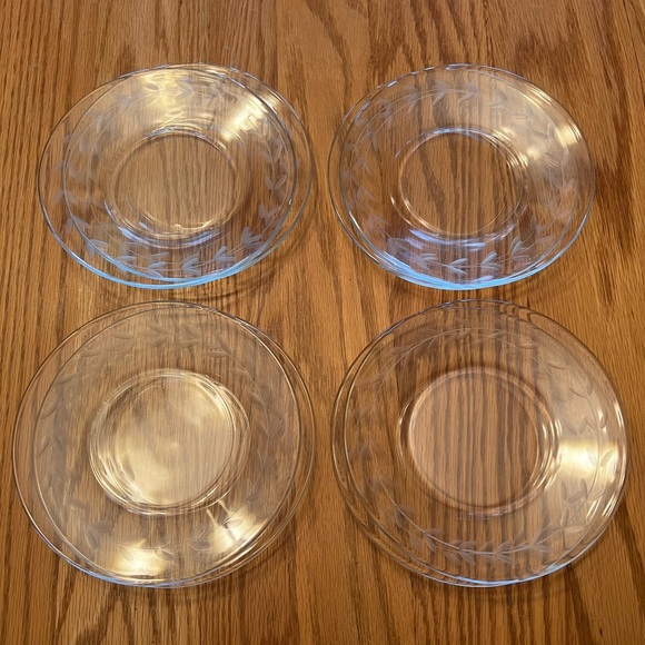 Vintage Anchor Hocking Clear Glass Dessert/Salad Plates - Picture 4 of 4